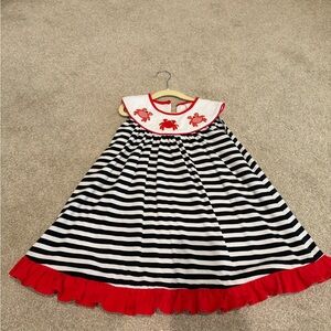 Stitchy Fish 4T crab dress